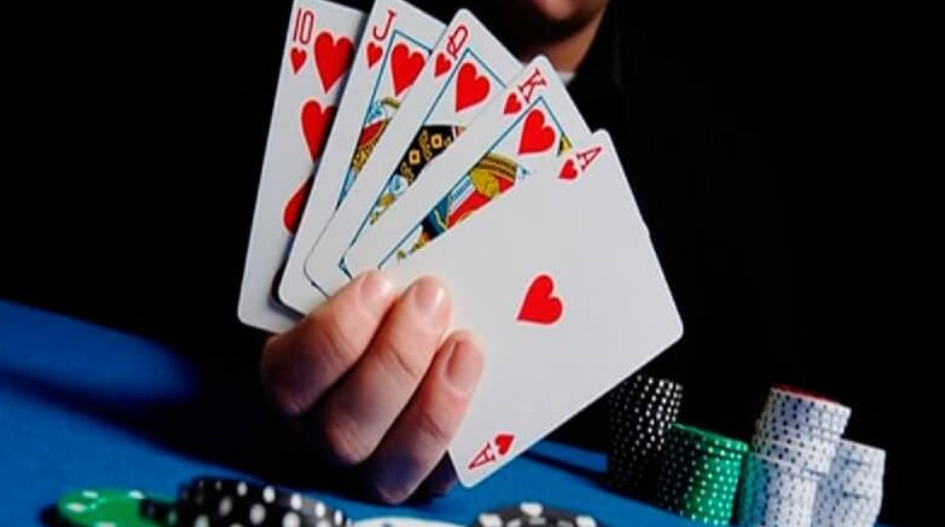 Mức cược trong trò chơi đánh sâm 12Bet vô cùng hấp dẫn